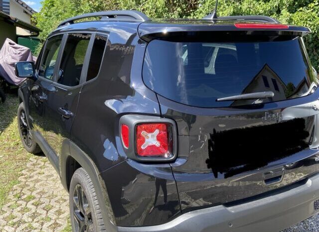 Jeep RENEGADE voll