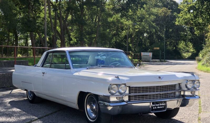Cadillac Coupe Deville voll