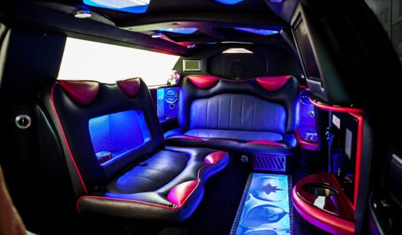 Lincoln Town Car Stretchlimousine voll