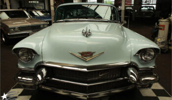 Cadillac Coupe De Ville voll