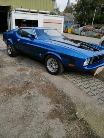 Ford Mustang Mach 1 voll