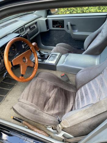 Pontiac Fiero 2.8 GT voll