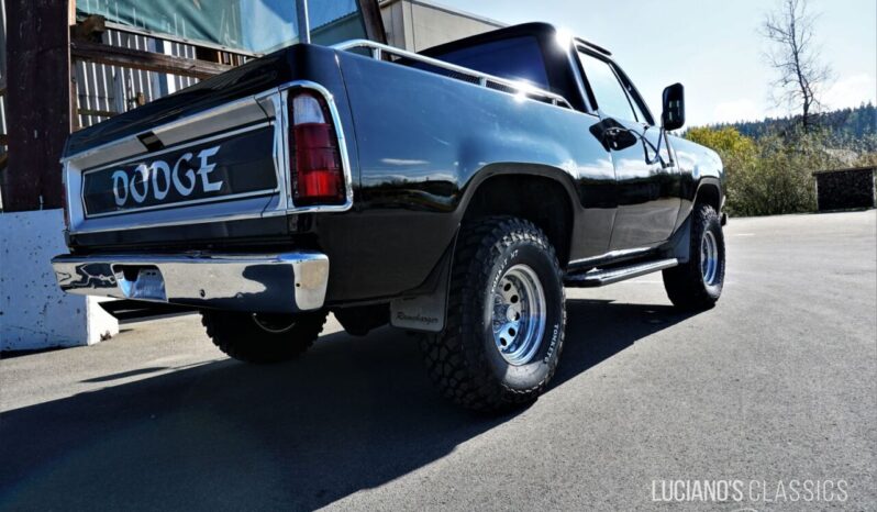 Dodge Ramcharger voll