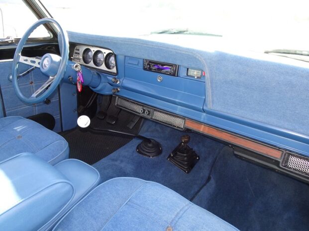 Jeep Honcho voll