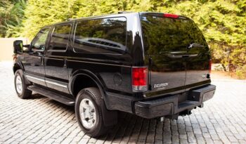 Ford Excursion voll