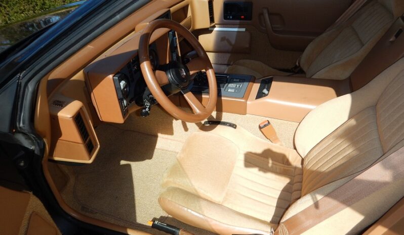 Pontiac Fiero voll