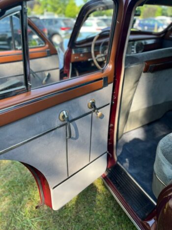 Packard Super Clipper Touring Sadan voll