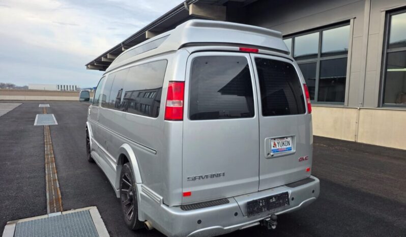 GMC Savana V8 High Top voll
