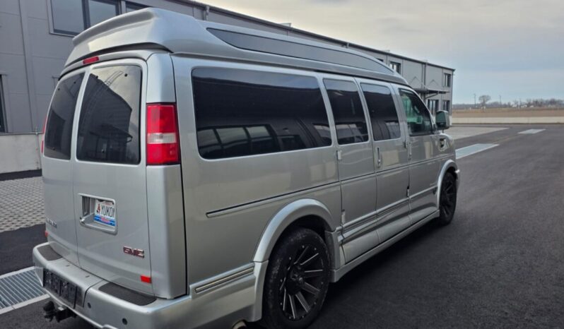 GMC Savana V8 High Top voll