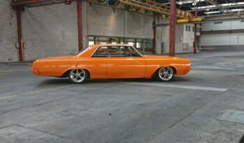 Oldsmobile F85 Cutlass voll