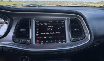 Dodge Challenger voll