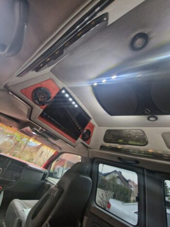 Chevrolet Express voll