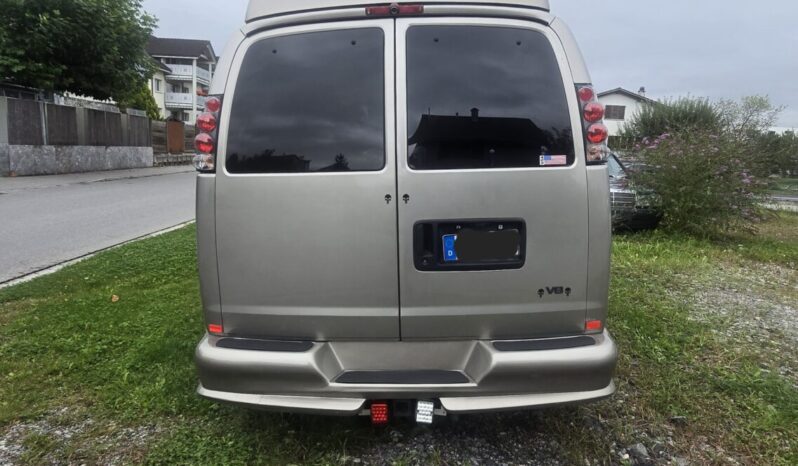 Chevrolet Express voll
