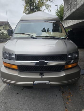 Chevrolet Express voll