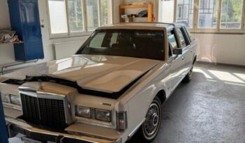 Lincoln Continental Town Car Cabriolet voll