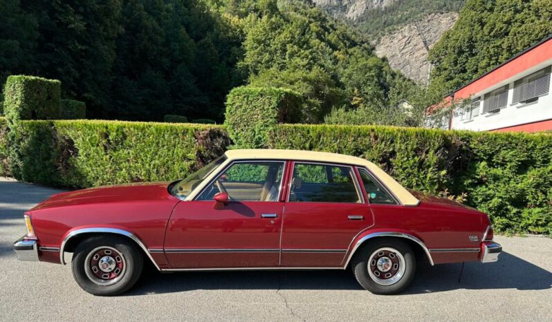 Chevrolet Malibu Classic voll
